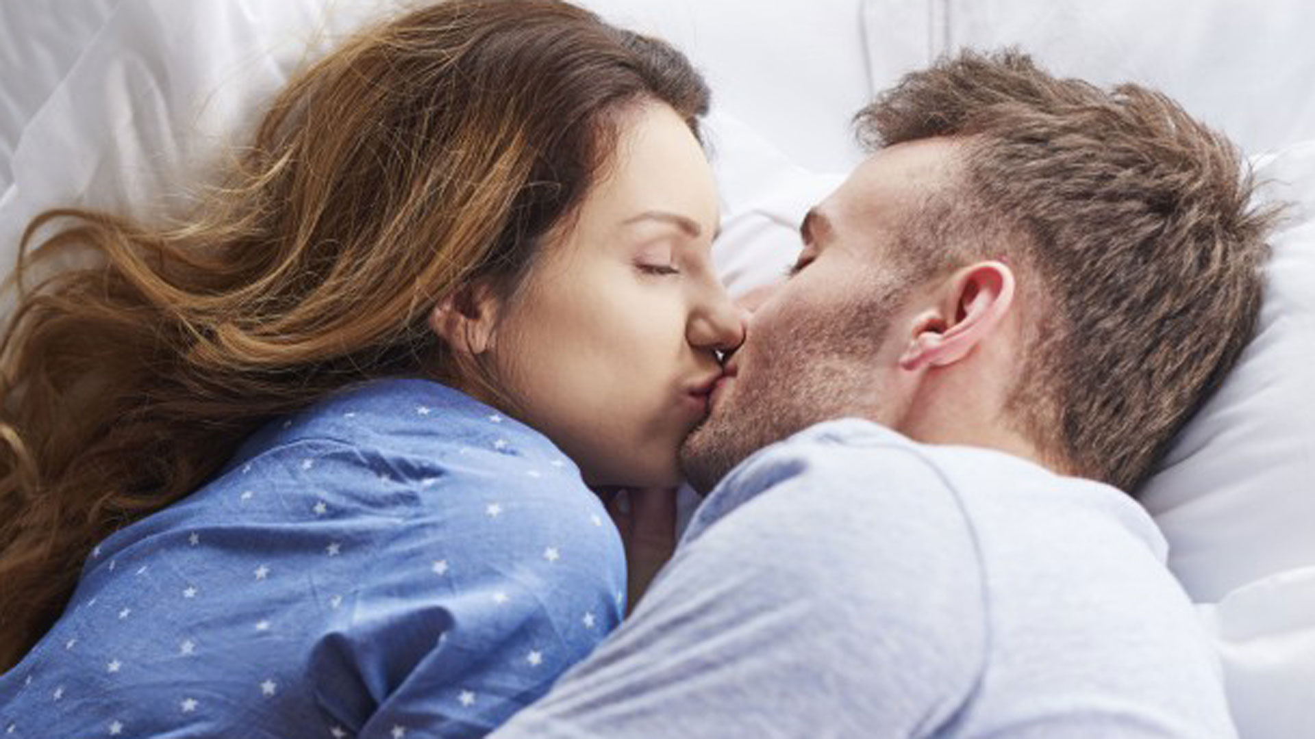 2019 Romantic Kiss Image Kissing Images Kissing Pics